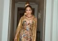 Pesona Glamor Jennifer Lopez Dalam Gaun Permata Di Dolce &Amp; Gabbana Alta Sartoria